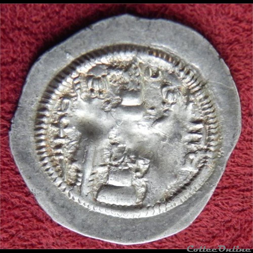 33 sassanide besoin d'aide pour identification monnaie antique elymaide parthe 33 sassanide besoin aide pour identification