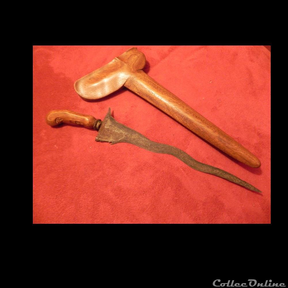 ancien couteau kriss damassé militarium arme blanch mandat territoriaux ancien couteau kriss damasse
