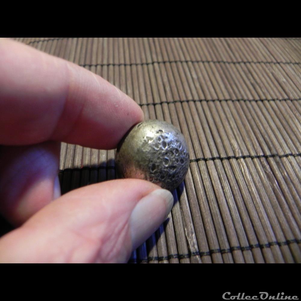 monnaie hémisphèrique 3 primitive asie monnaie hemispherique