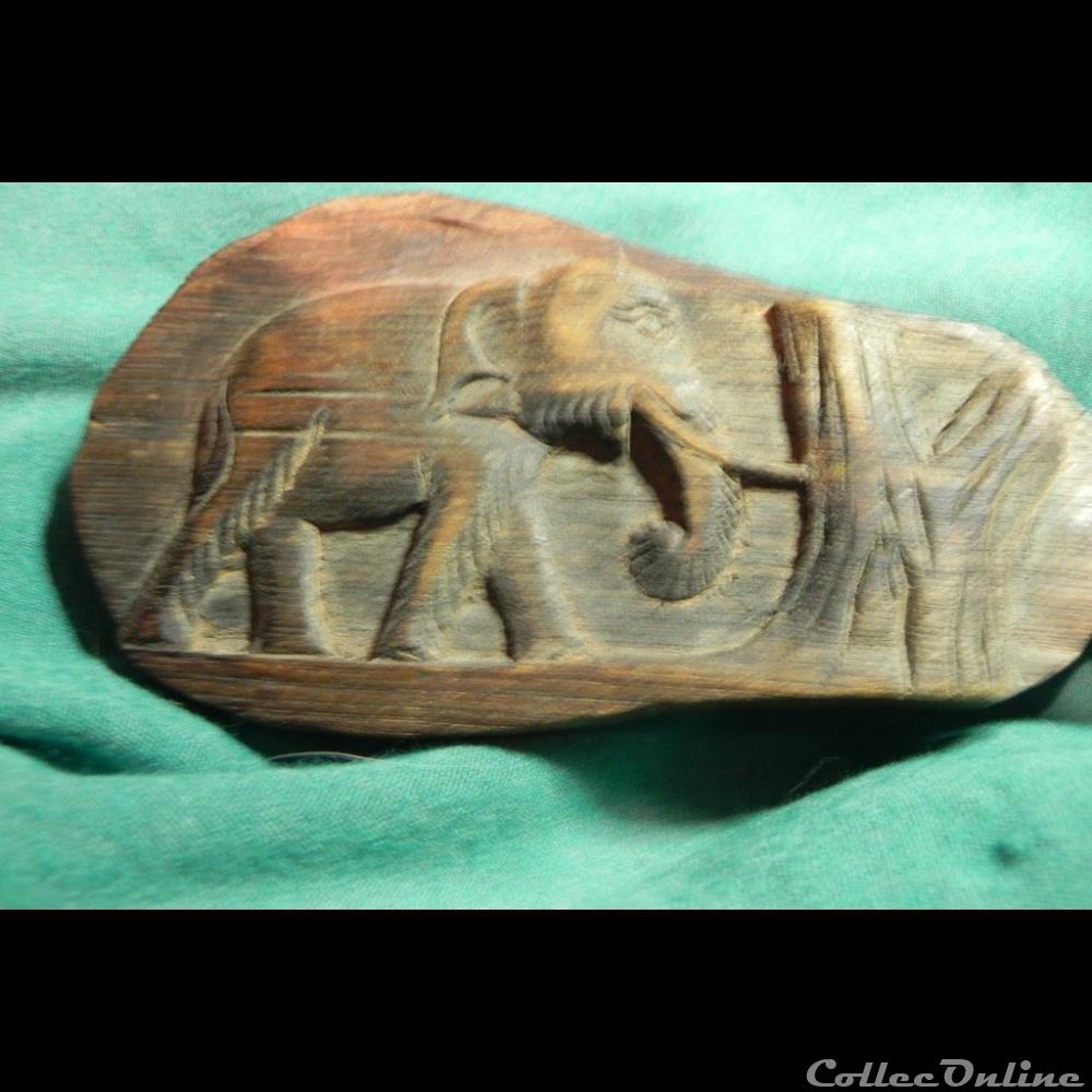 art antiquite asiatique balance a opium bois et la cuivre couvercle a elephant