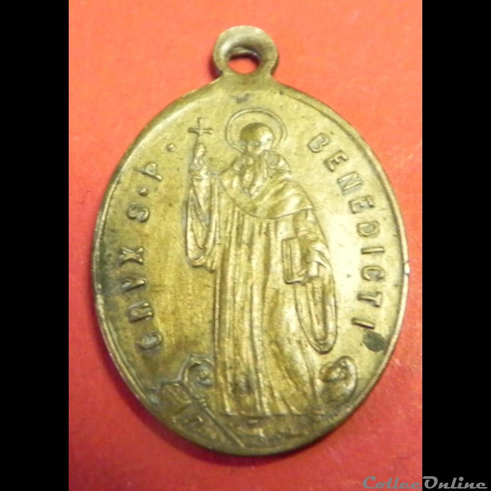 La médaille de Saint Benoît. 19éme S religieuse mandat territoriaux la medaille de saint benoit 19eme s