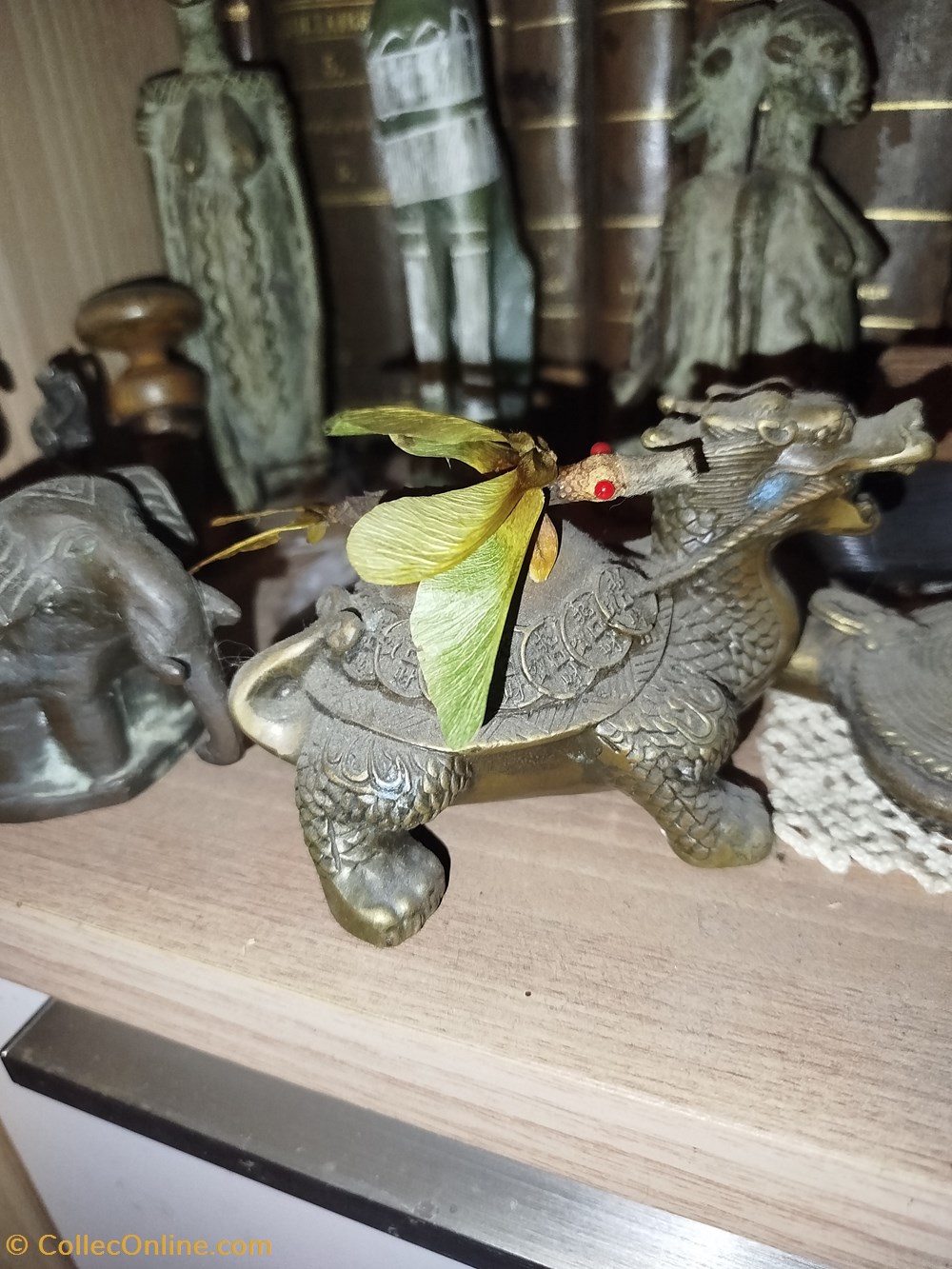 divers petit dragon imaginaire