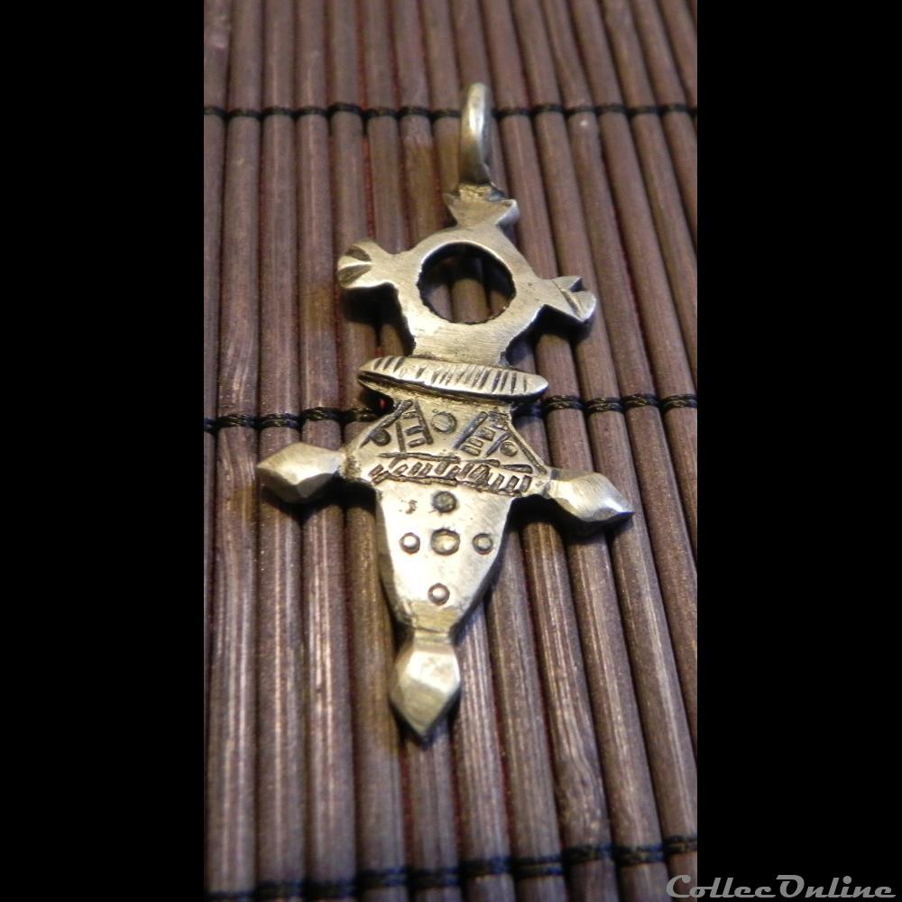 CROIX NIGERIENNE D'IFEROUANE monnaie primitive afrique croix nigerienne iferouane