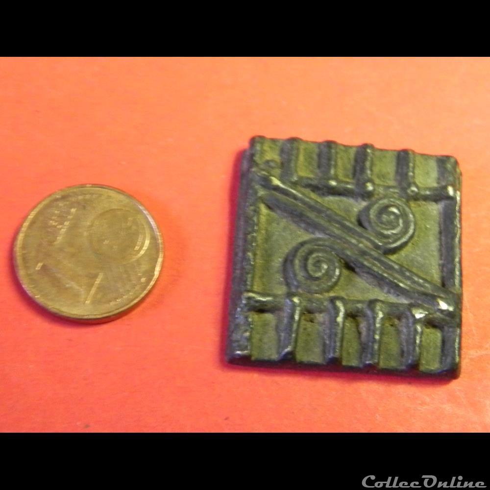 europe poids a or forme geometrique akan