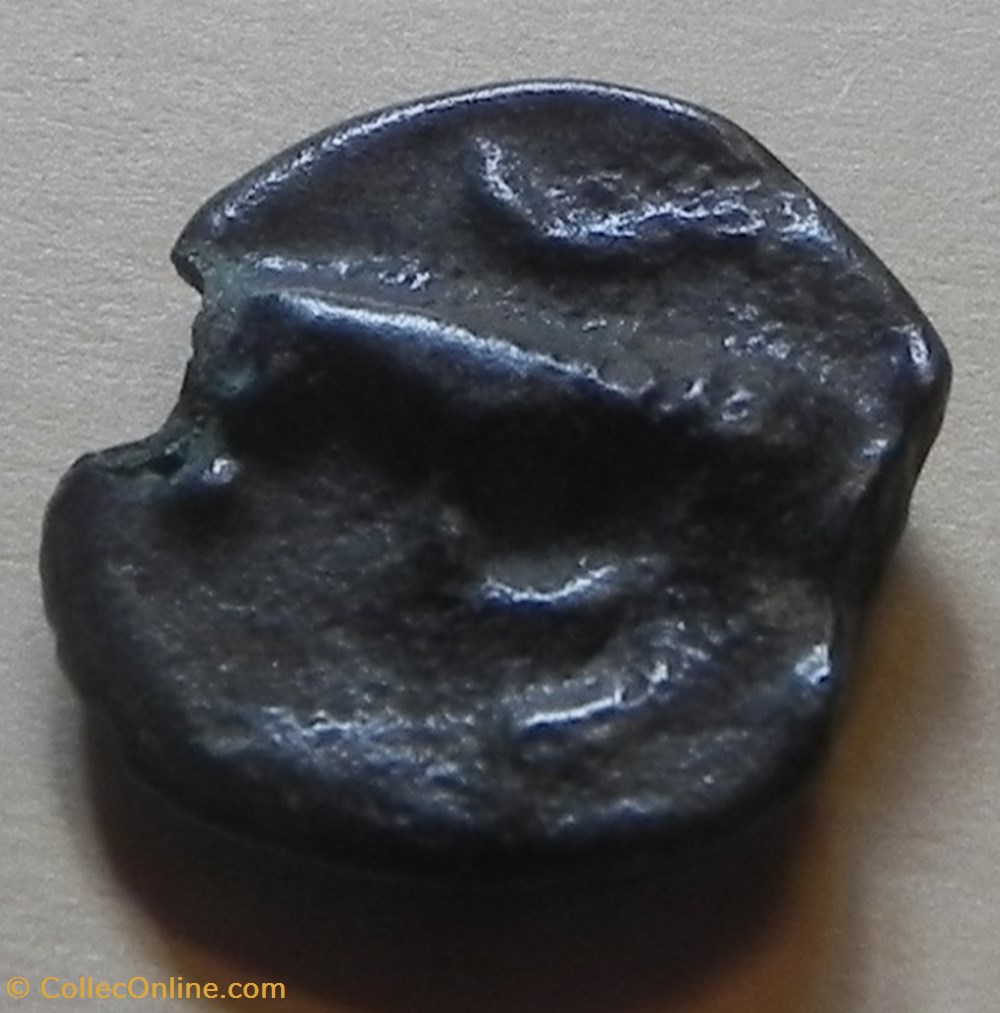 monnaies antiques celtes potin turons a la tete diabolique monnaie inspiration lunaire