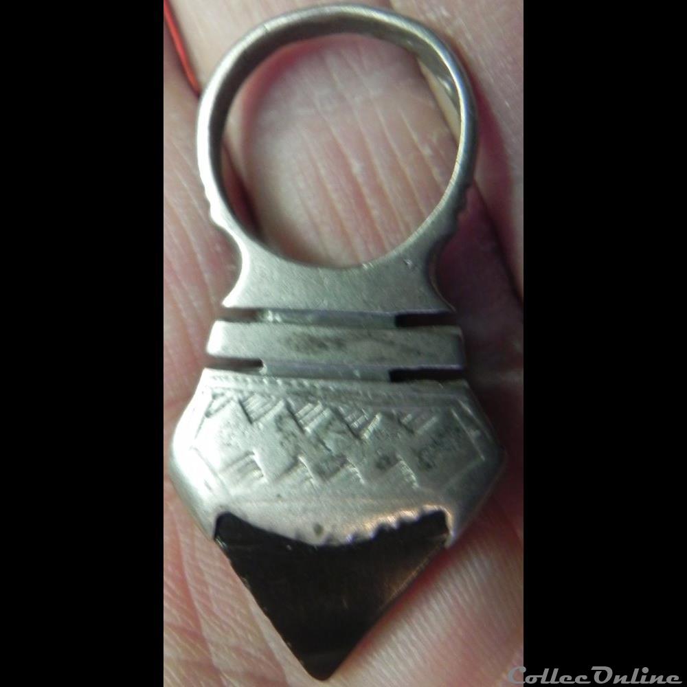 croix Ingall 4 monnaie primitive afrique croix ingall