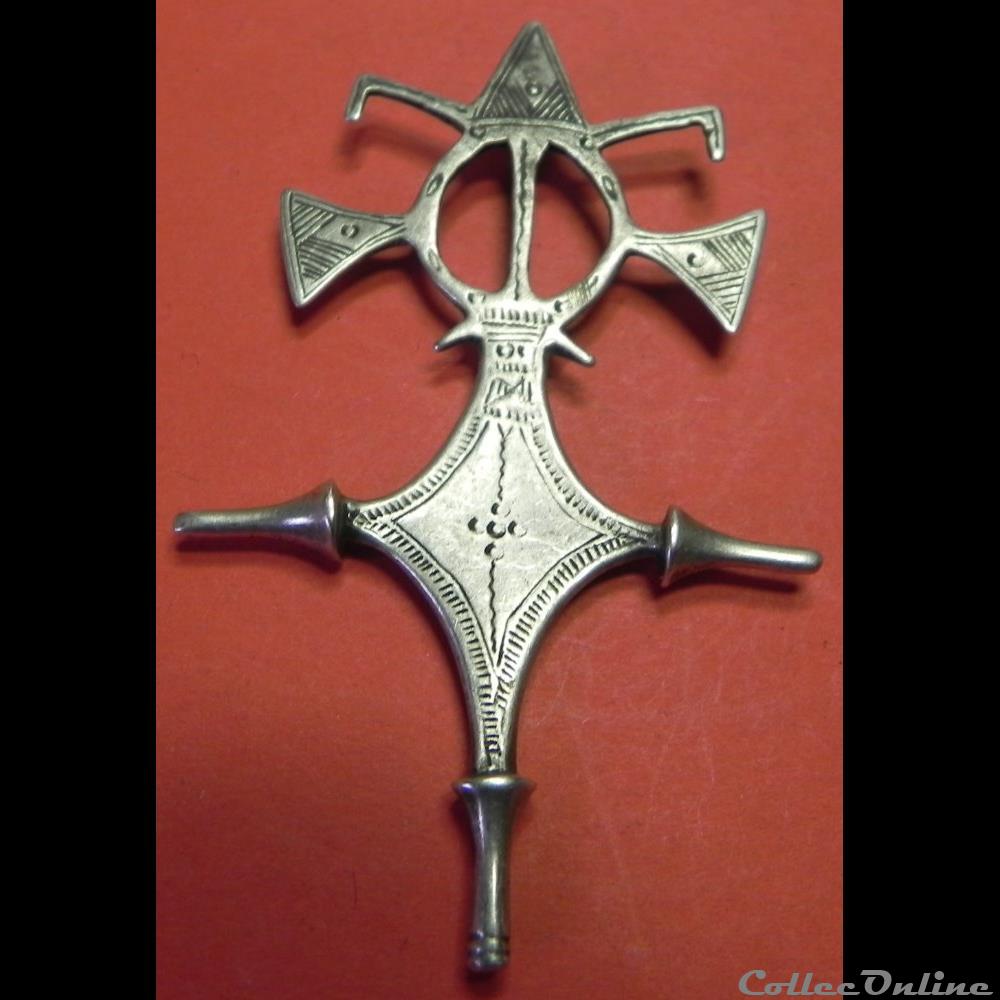 type de croix Nigérienne à identifier 2 monnaie primitive afrique type de croix nigerienne a identifier