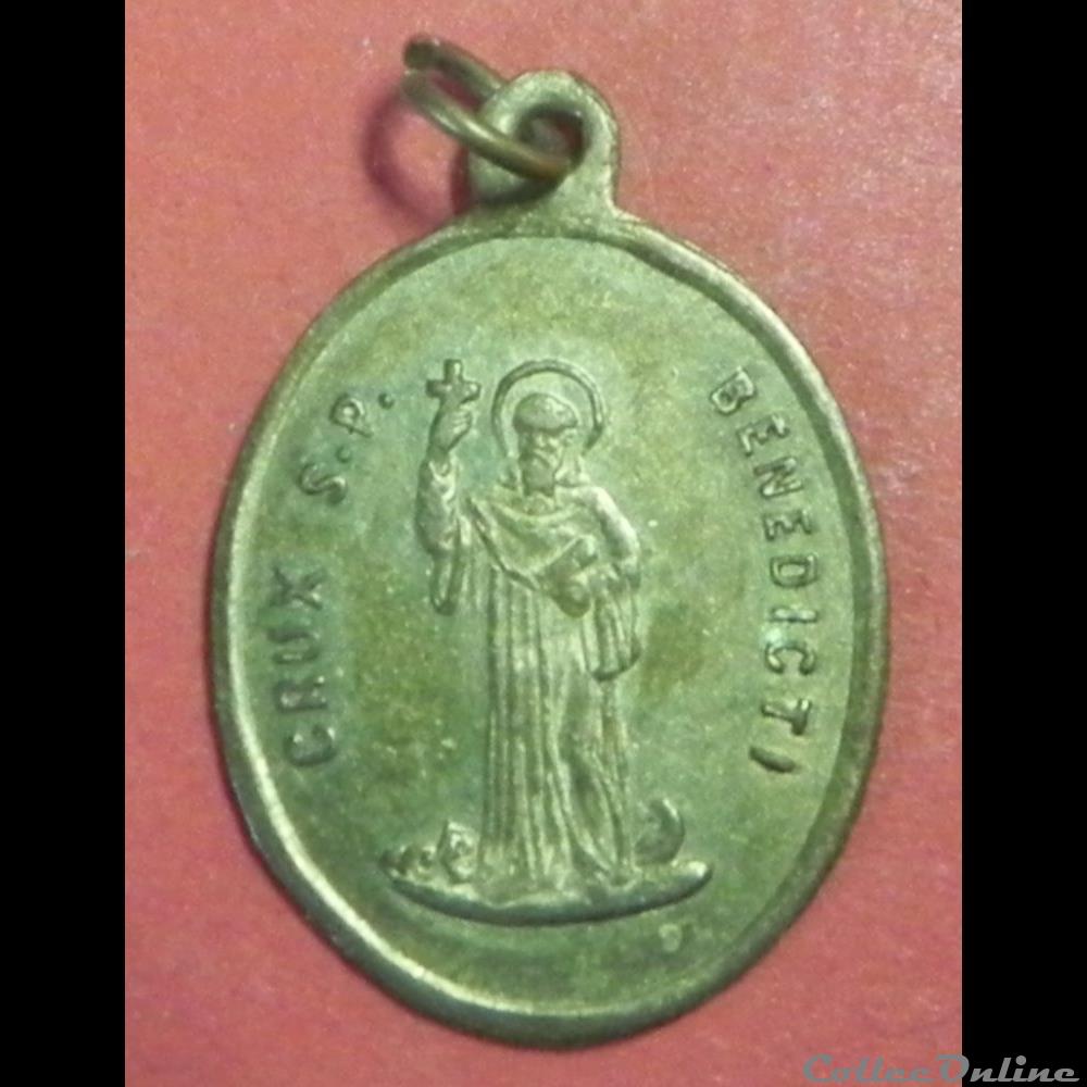 La médaille de Saint Benoît. 19éme S religieuse mandat territoriaux la medaille de saint benoit 19eme s