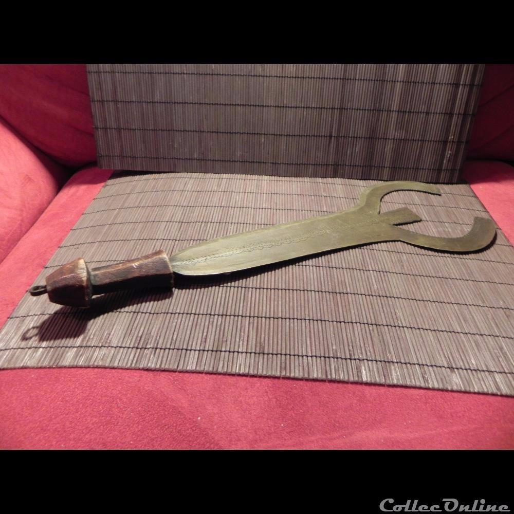 militarium arme blanch mandat territoriaux couteau de parade cuivre couteau execution lobala du congo