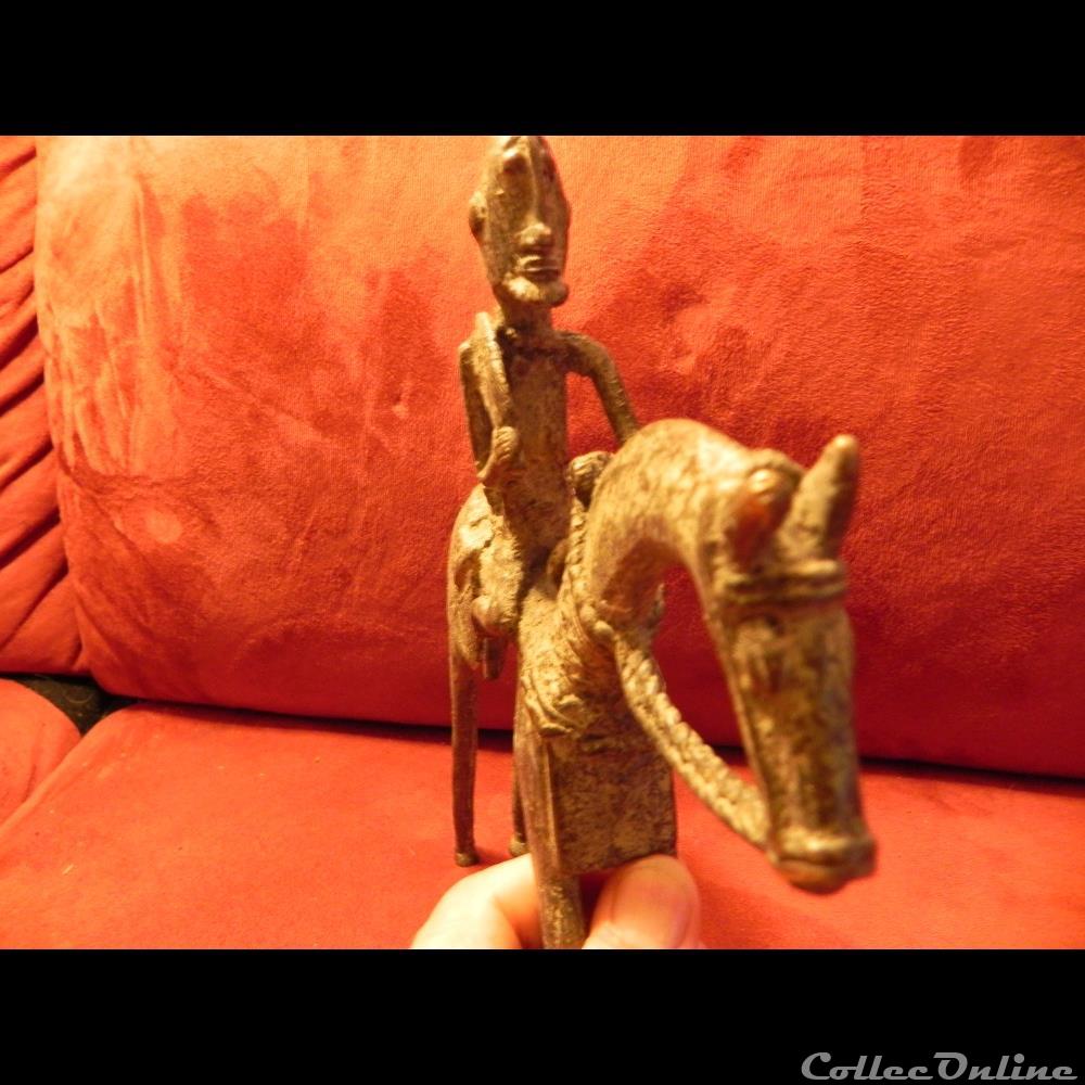 poids à or de chefferie DOGON cavalier art antiquite africain poids a or de chefferie dogon cavalier