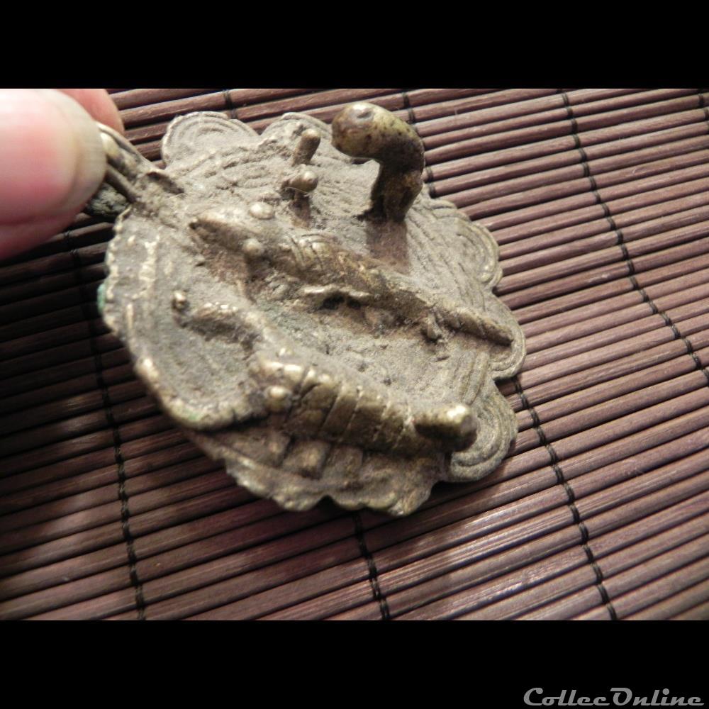 poids à or forme figurative GAN Burkina-Faso scorpion,réptile et ?? europe poids a or forme figurative gan burkina faso scorpion reptile et