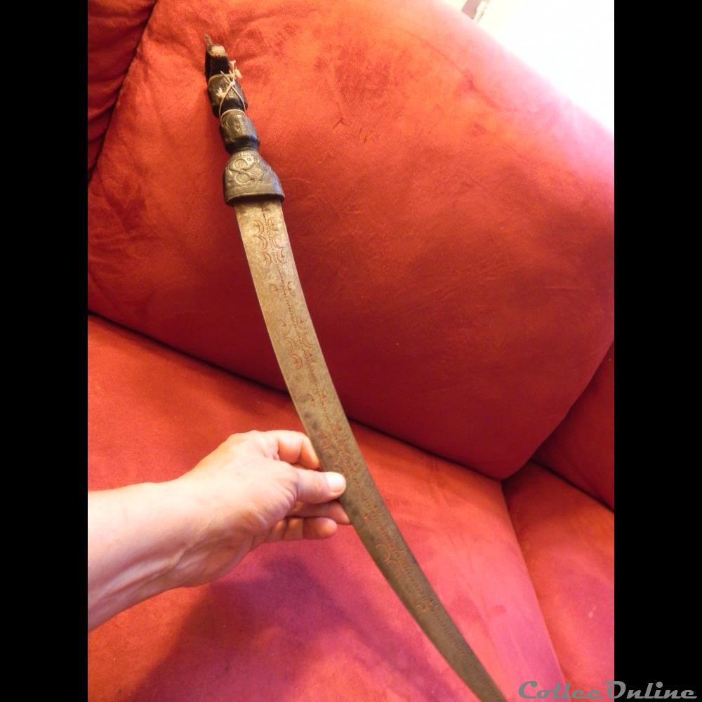 sabre arabe (Oman?) du XIX ou XXè ou Couteau classique touareg. militarium arme blanch mandat territoriaux sabre arabe oman du xix ou xxe ou couteau classique touareg