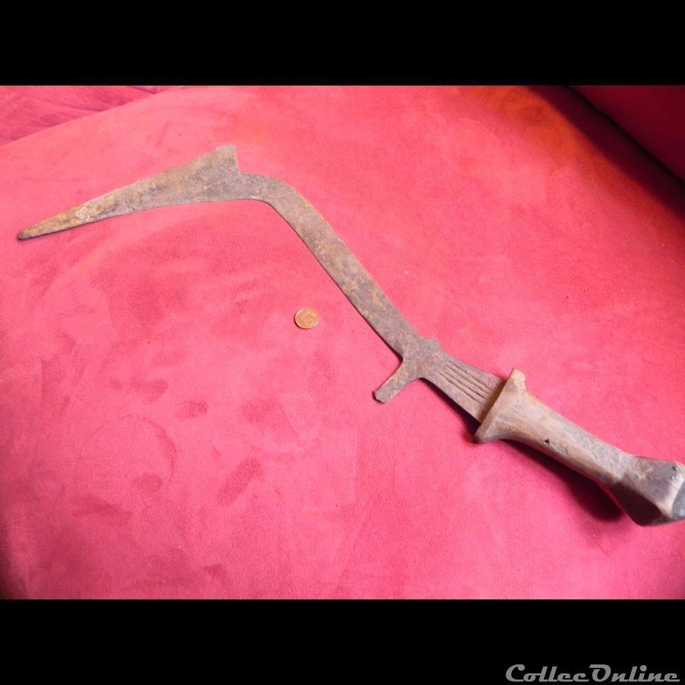 "épée faucille" POTO du CONGO Couteau de type faucille Banda, Zaïre/Congo militarium arme blanch mandat territoriaux epee faucille poto du congo couteau de type faucille banda zaire congo