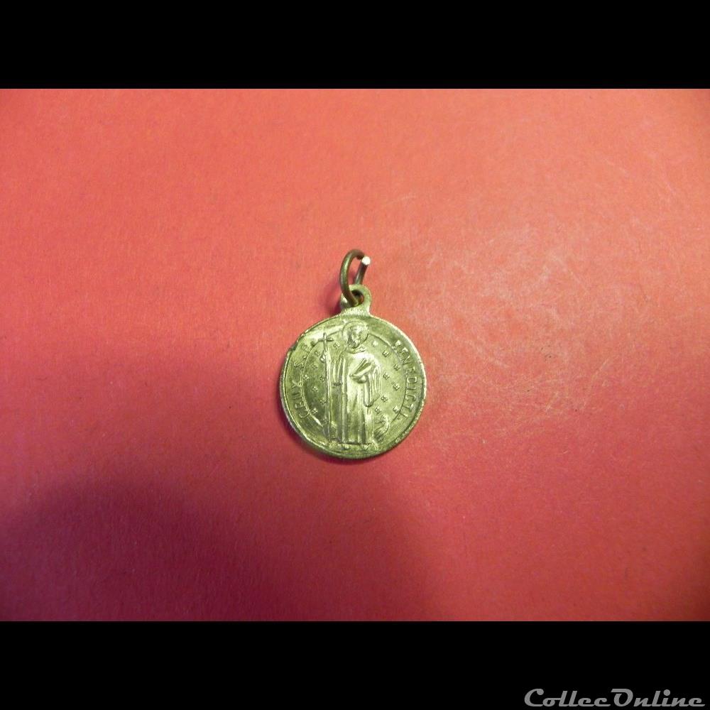 religieuse mandat territoriaux la medaille de saint benoit 19eme s