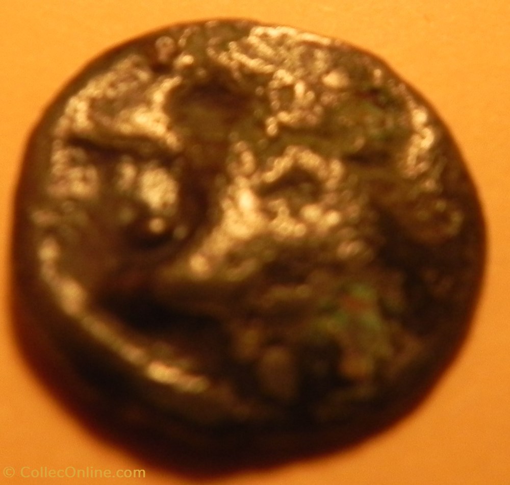 monnaies antiques celtes potin turons a la tete diabolique monnaie inspiration lunaire