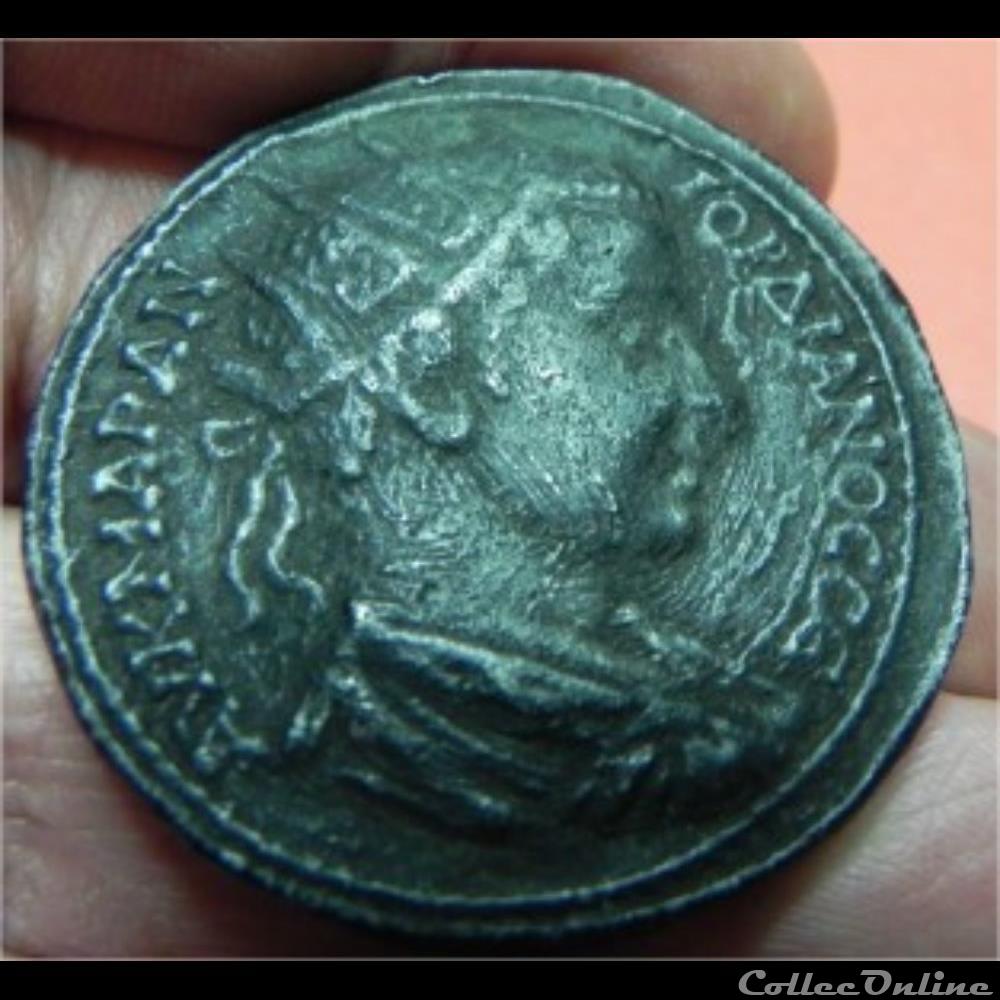 monnaie antique coloniale romaine