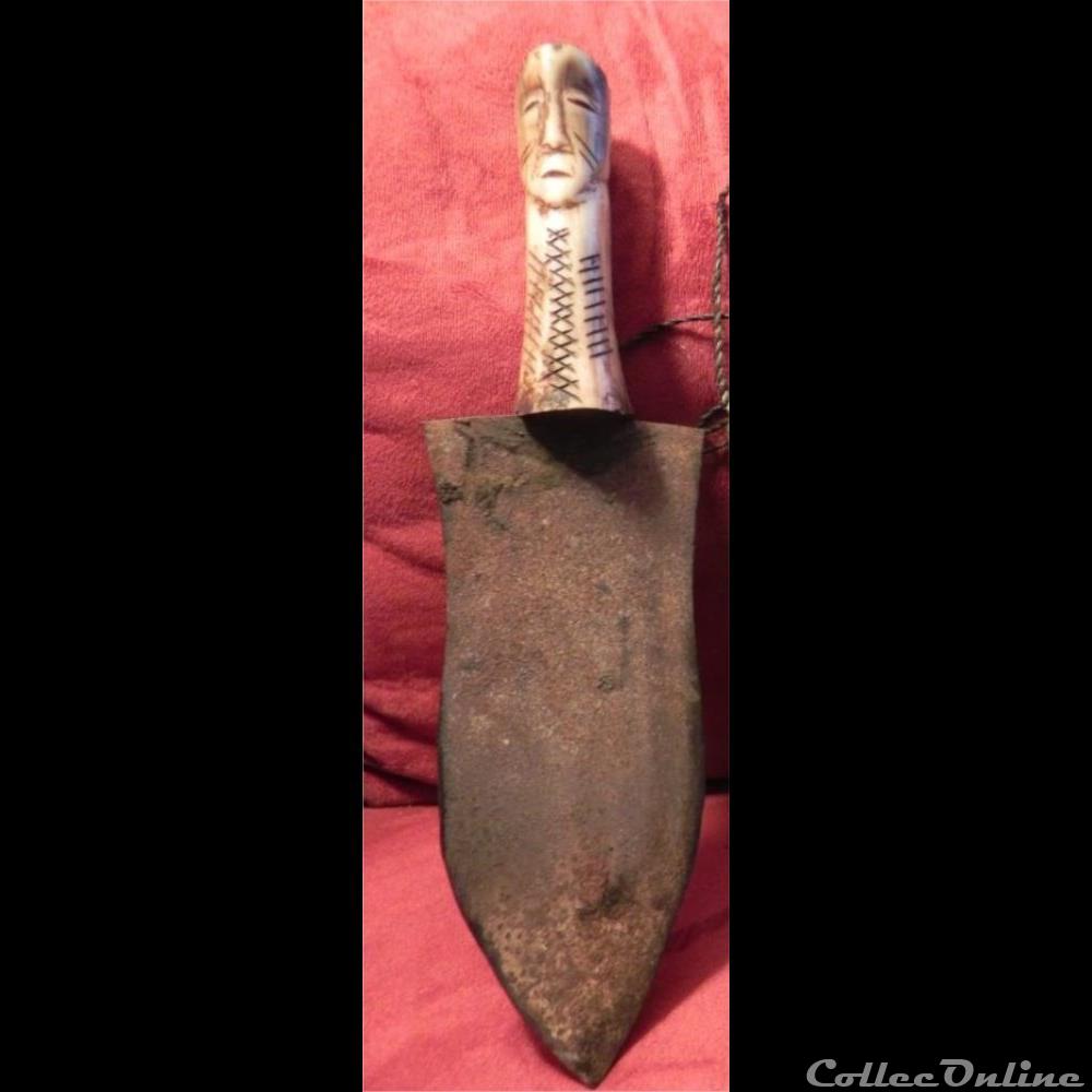 pré-monnaie couteau de fer KUBA CONGO primitive afrique pre monnaie couteau de fer kuba congo