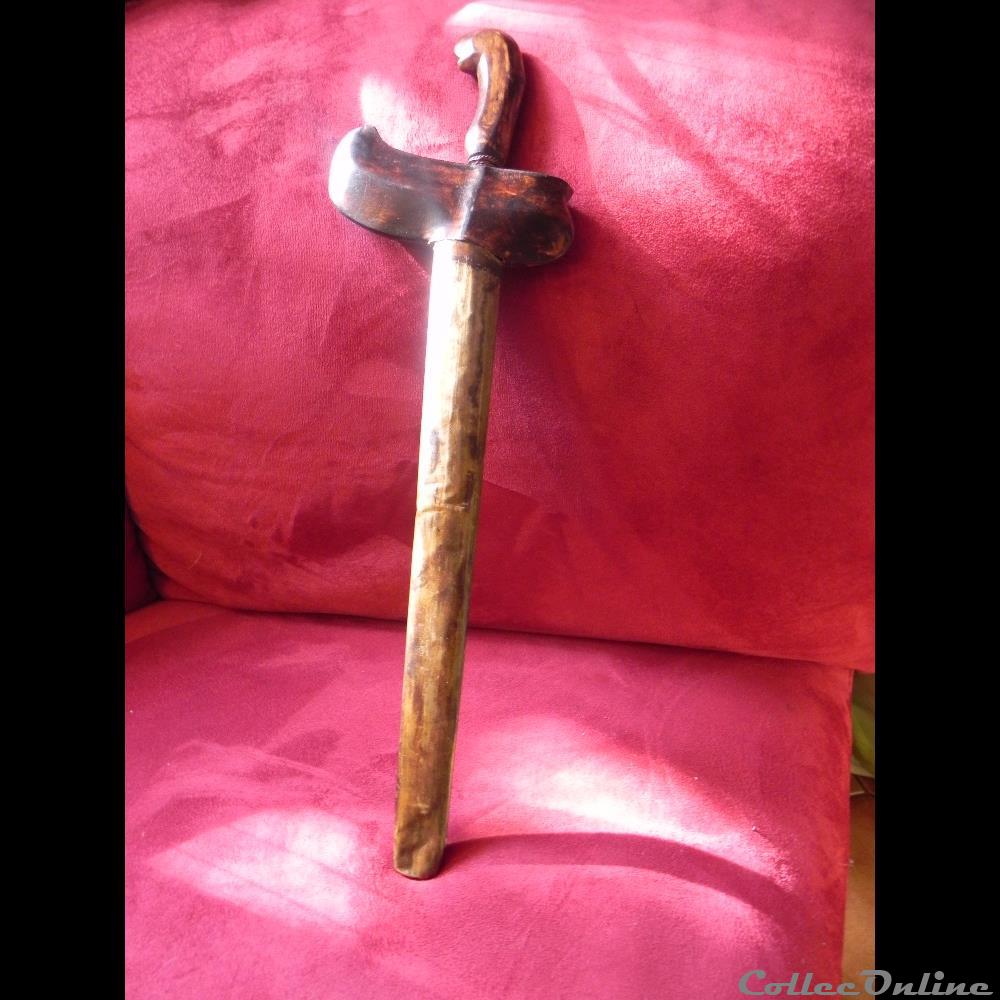 ancien couteau kriss damassé 3 militarium arme blanch mandat territoriaux ancien couteau kriss damasse