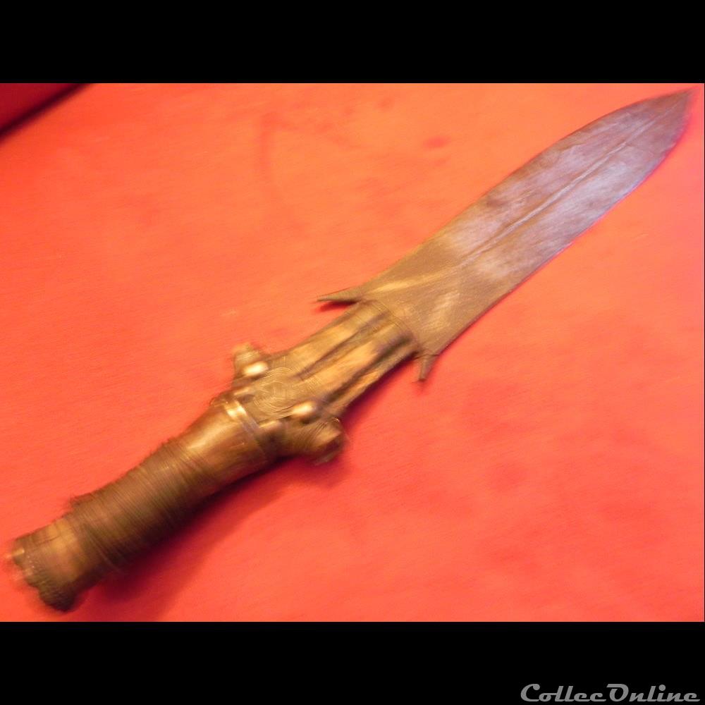 couteau afrique Fang Gabon 2 militarium arme blanch mandat territoriaux couteau afrique fang gabon