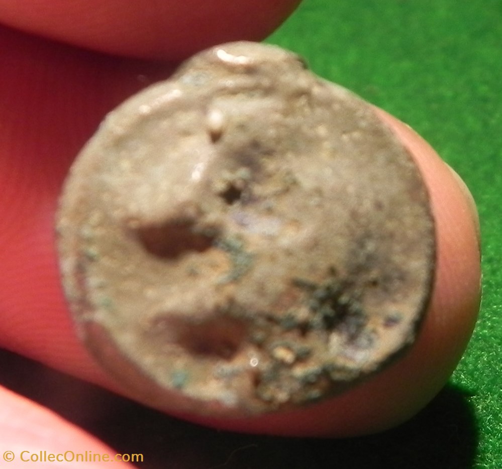 monnaies antiques celtes potin turons a la tete diabolique monnaie inspiration lunaire