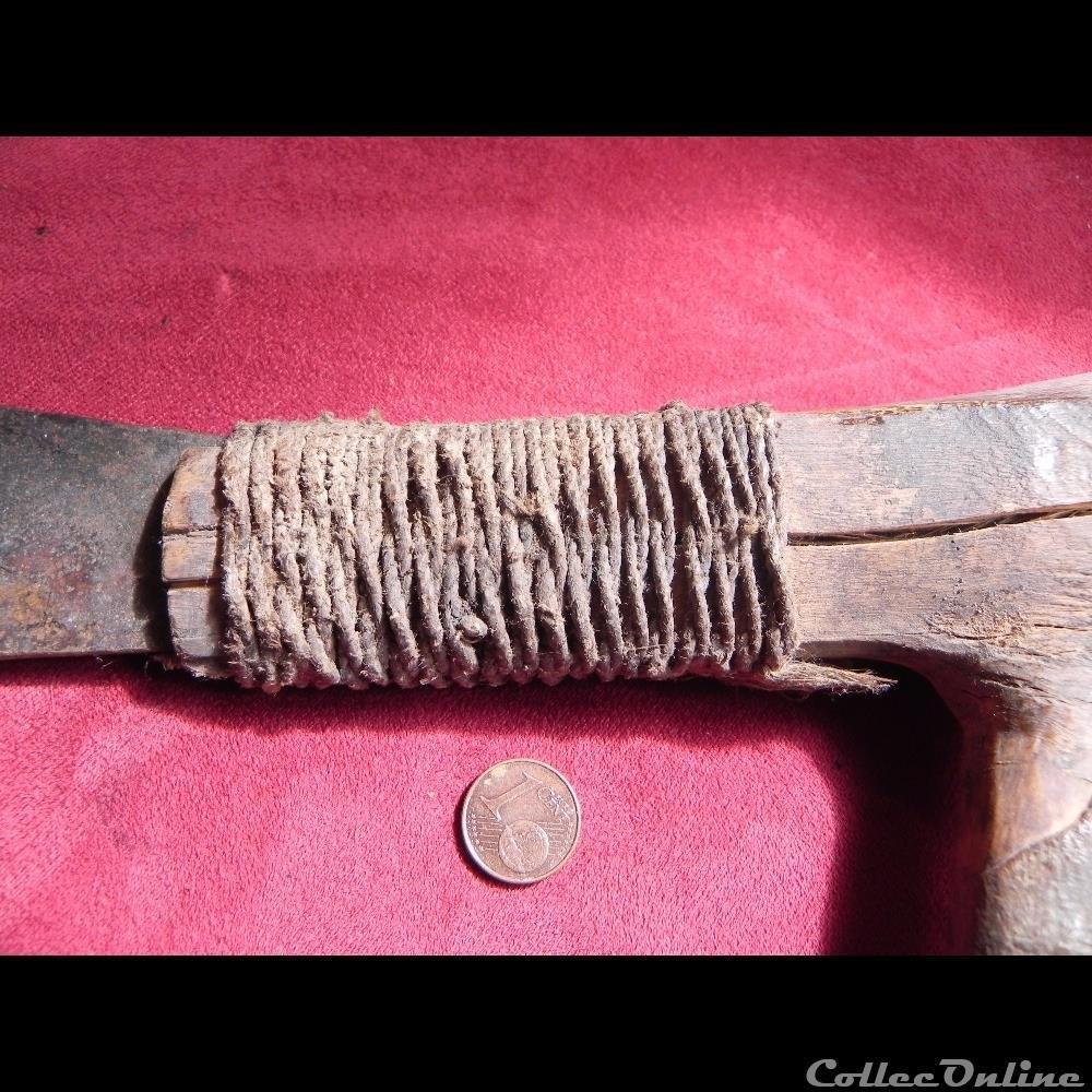 hache Afrique 2 militarium arme blanch mandat territoriaux hache afrique