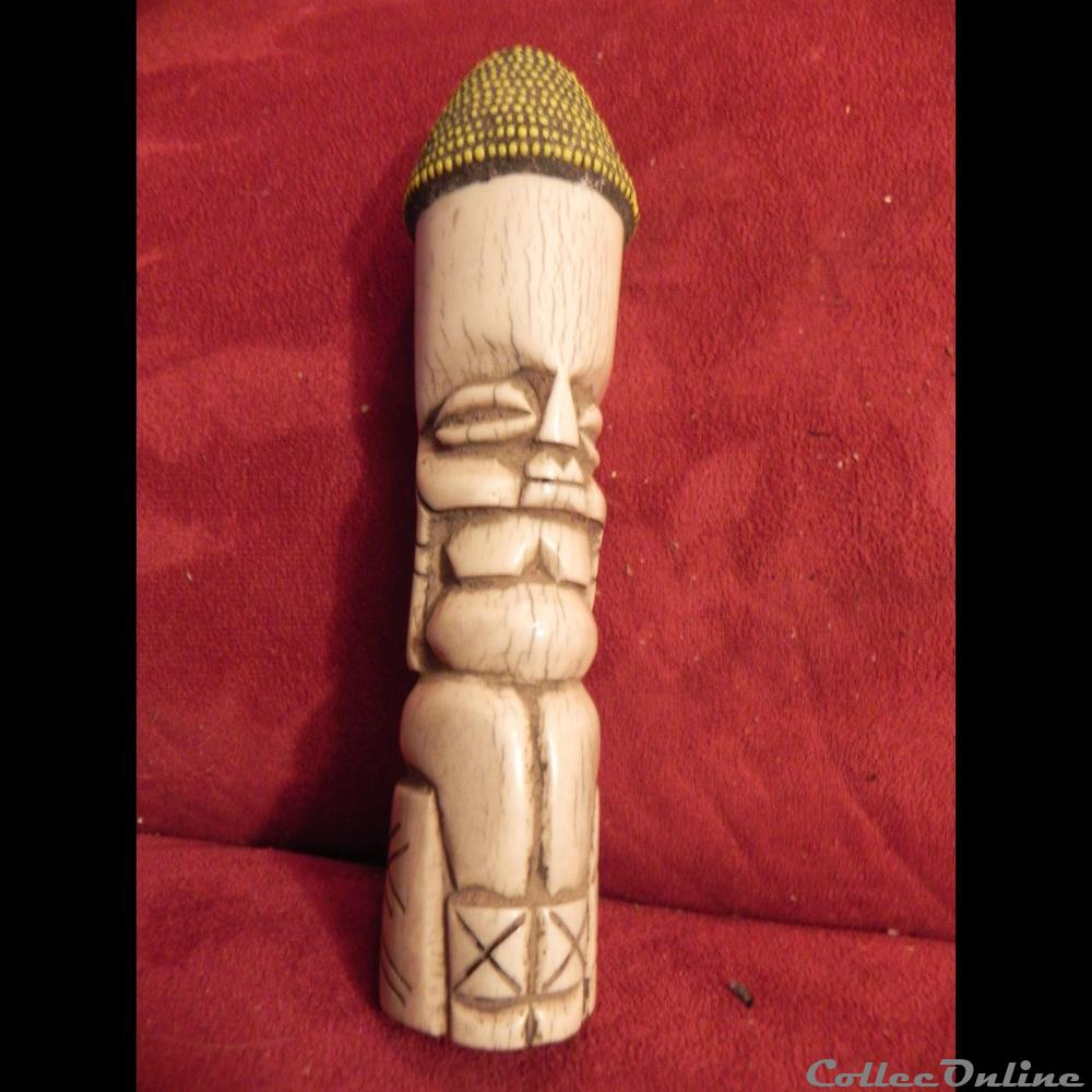 BAMOUN Fétiche ou poupée os et perles art antiquite africain statue bamoun fetiche ou poupee os et perles