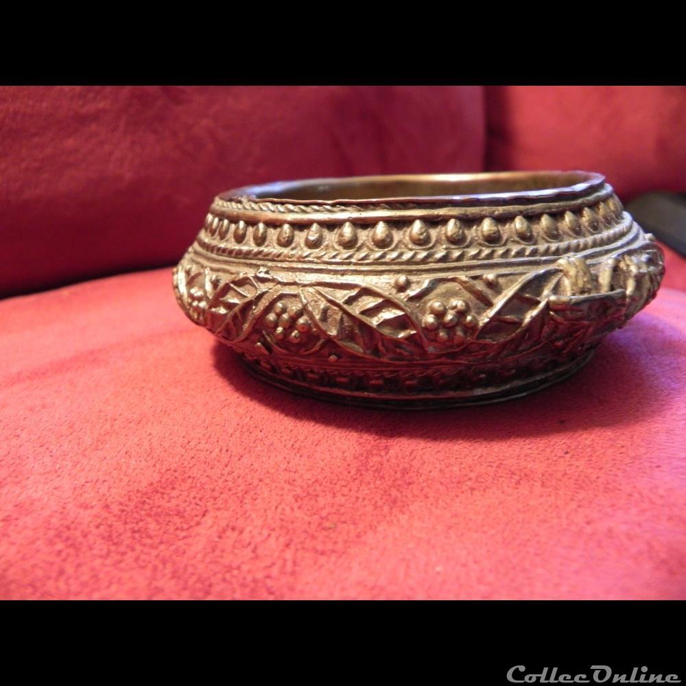 BRACELET -MANILLE RADJASTAN ou nord de l'Inde 3 monnaie primitive asie bracelet manille radjastan ou nord de inde