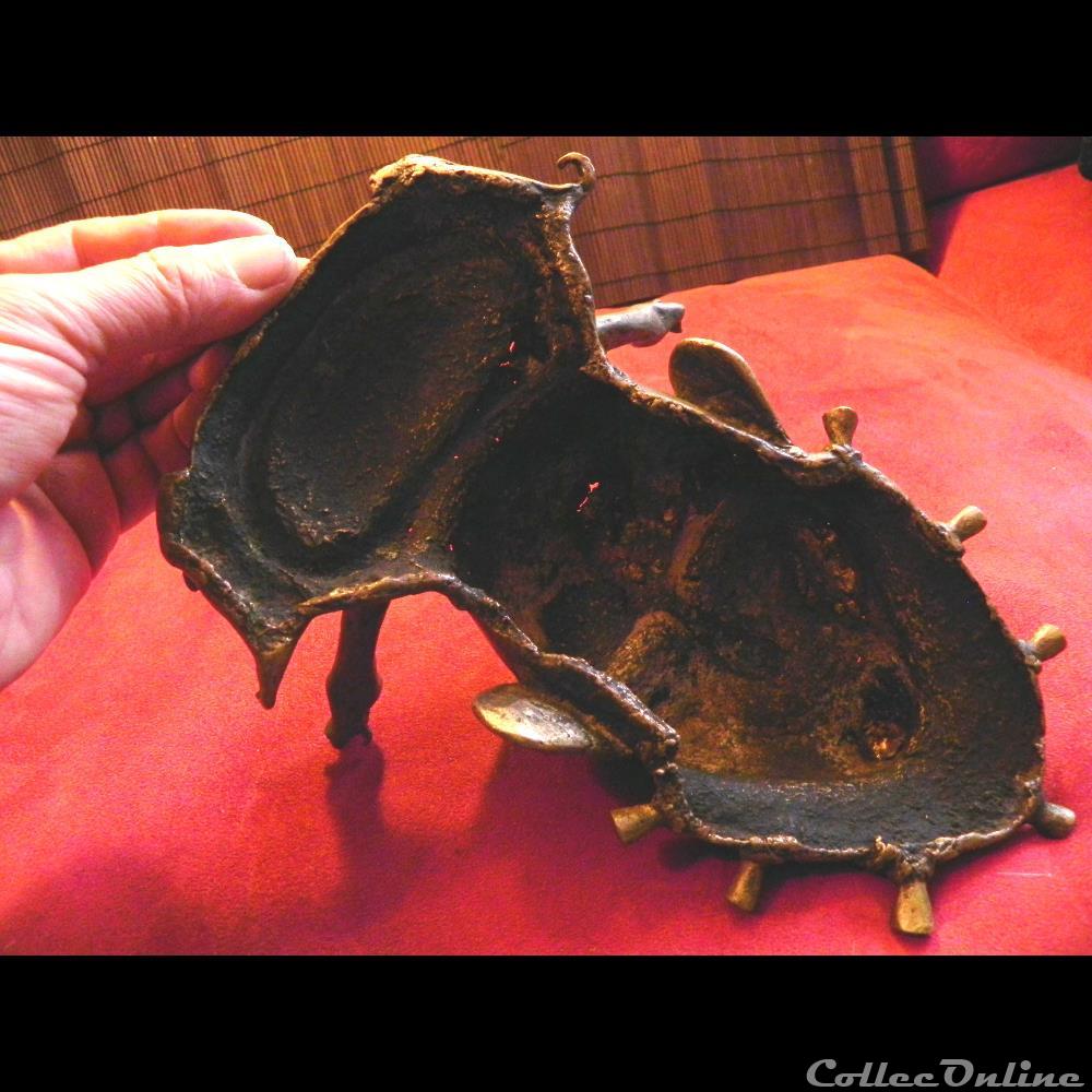 art antiquite africain masque bamoun bronze mangoustes et serpents