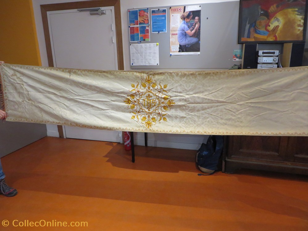 Nappe d'autel blanche patrimoine religieux objets de cultes nappe autel blanche
