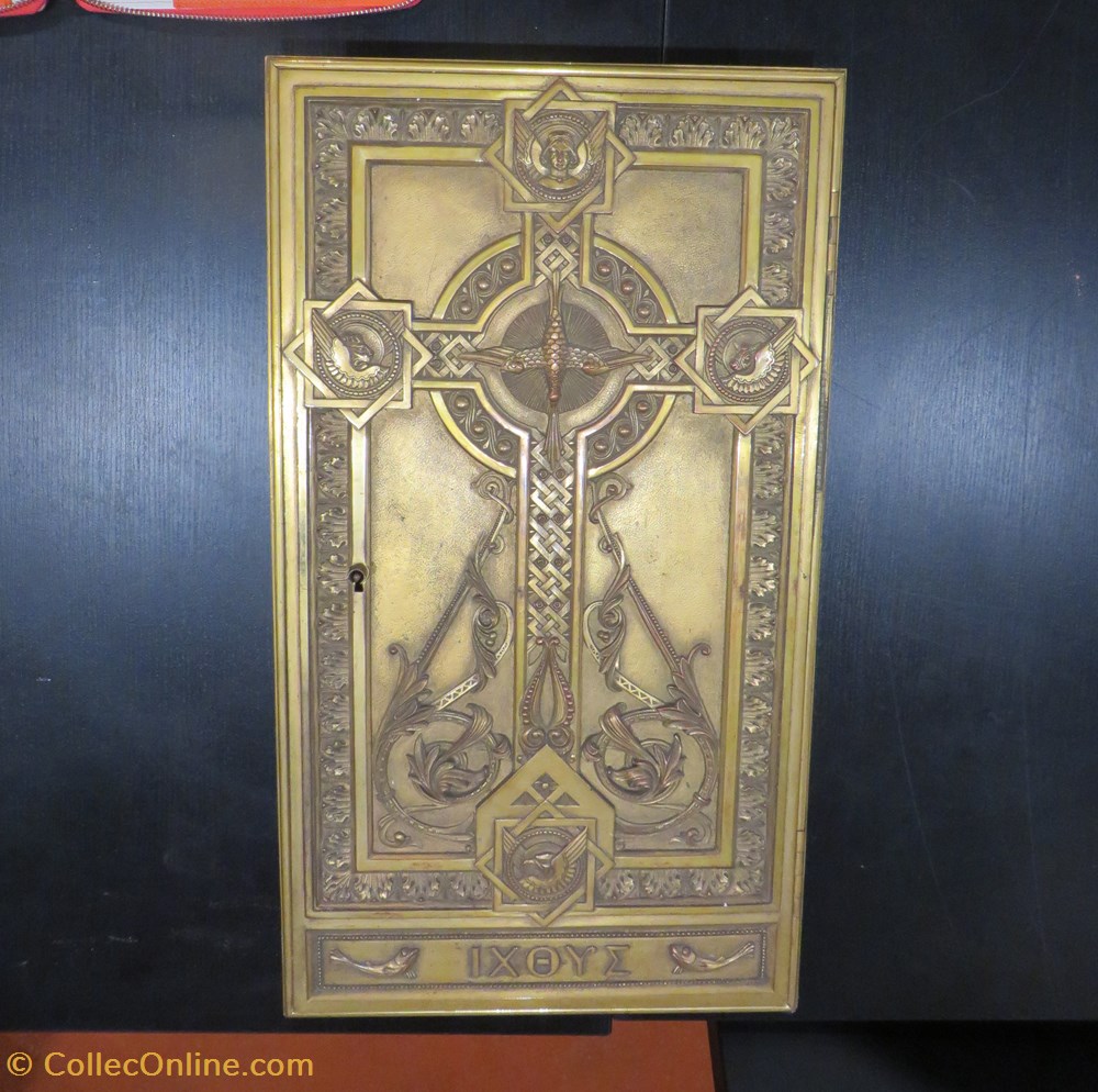 Tabernacle (Porte de) patrimoine religieux objets cultes tabernacle porte de
