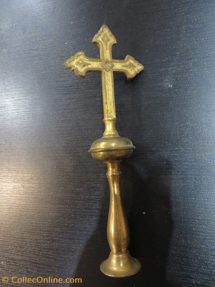 Croix fixable patrimoine religieux objets de cultes croix fixable