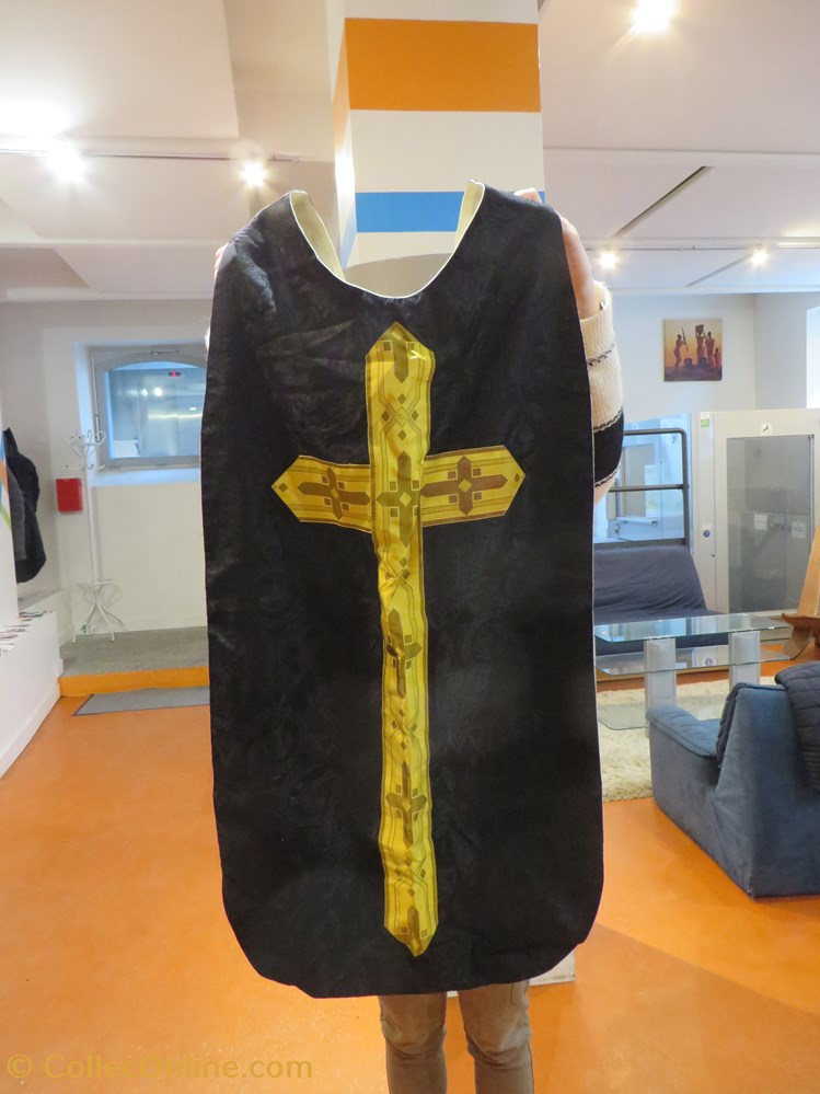 Chasuble 2 patrimoine religieux objets de cultes chasuble