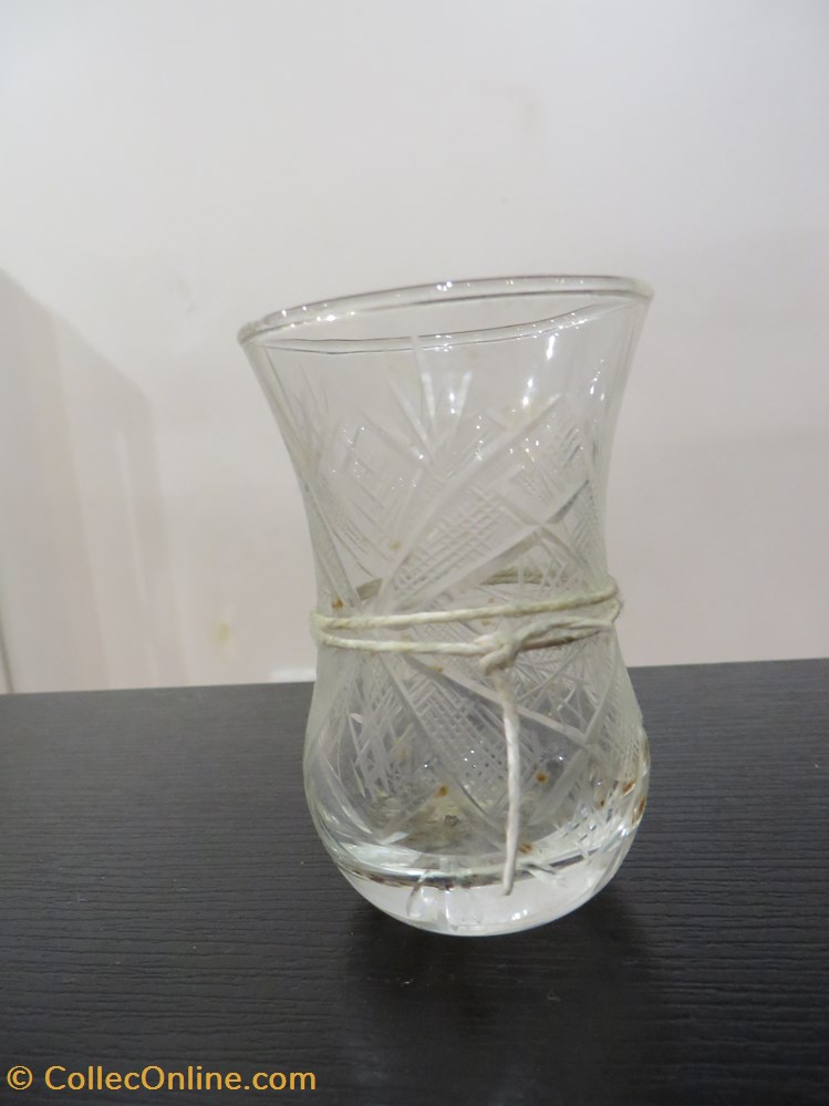 Burette en verre patrimoine religieux objets de cultes burette en verre