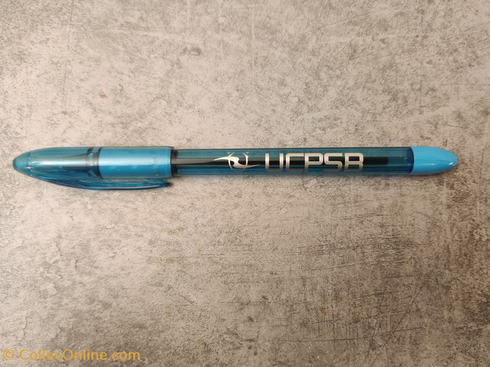 divers crayons stylos rsvp ucpsb logo argent corps razzle dazzle