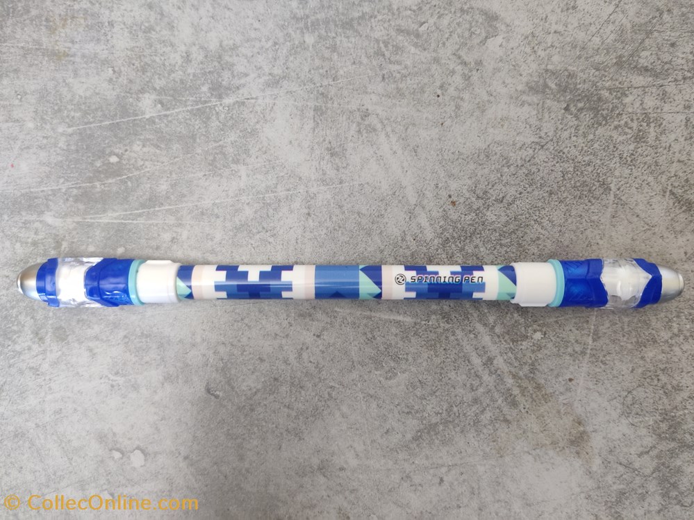 divers crayons stylos zhigao v42 bleu
