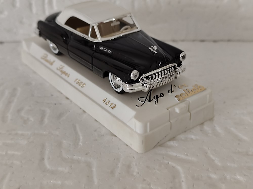 Buick Super 1950 Solido 4512 modeles reduits buick super 1950 solido 4512
