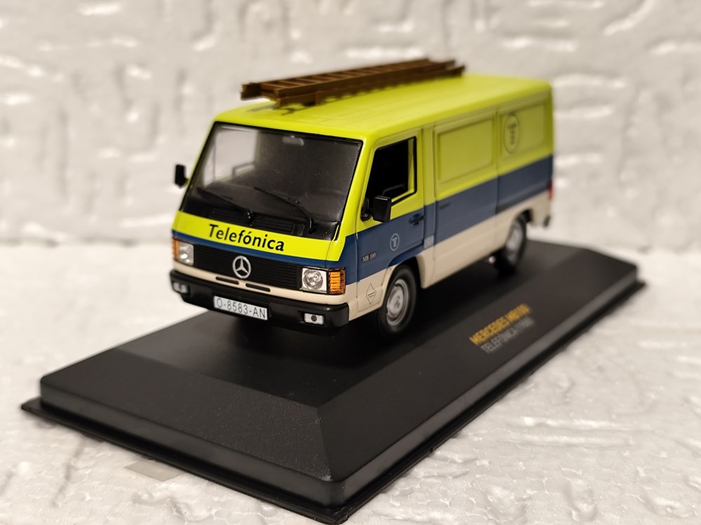 modeles reduits mercedes benz mb 100 telefonia