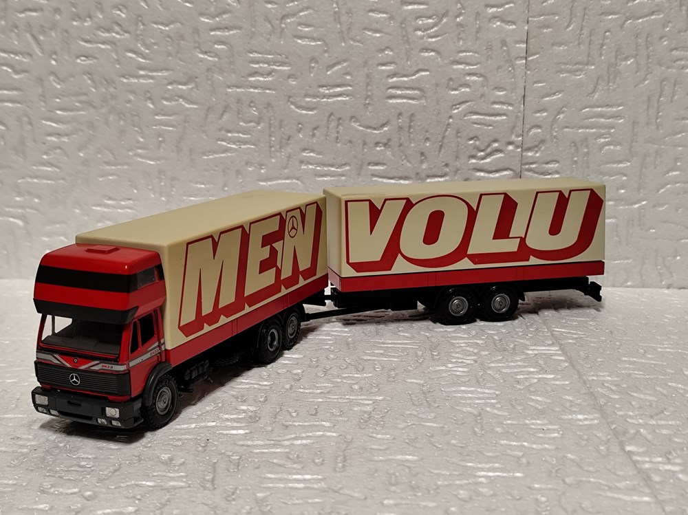 modeles reduits mercedes benz men volu