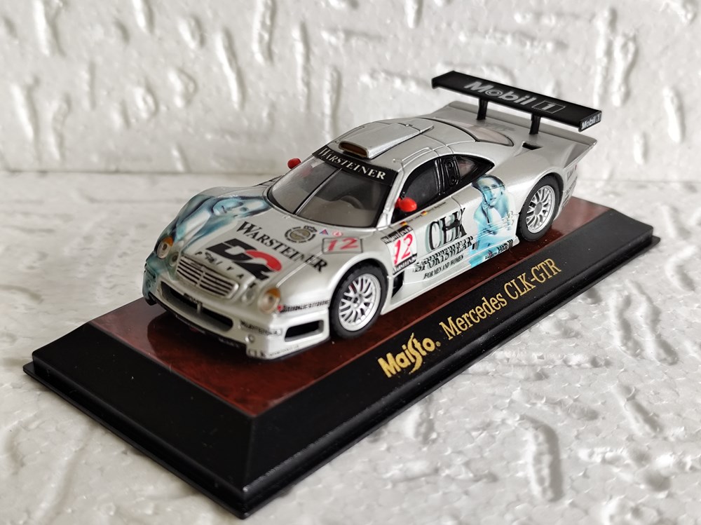 modeles reduits mercedes benz clk gtr
