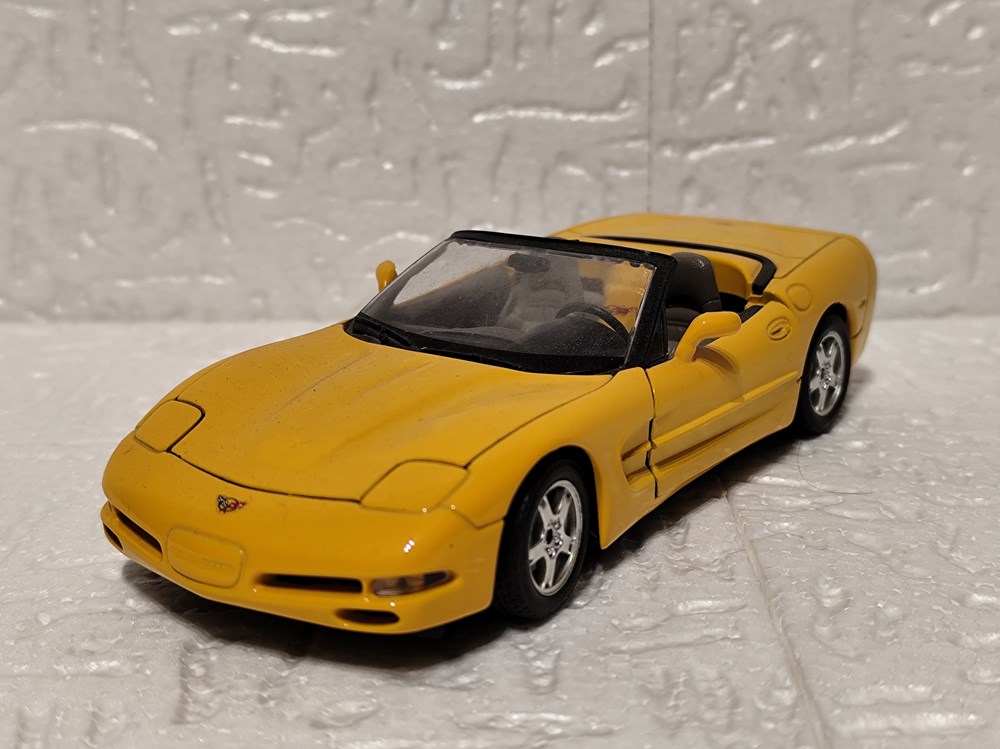 modeles reduits chevrolet corvette