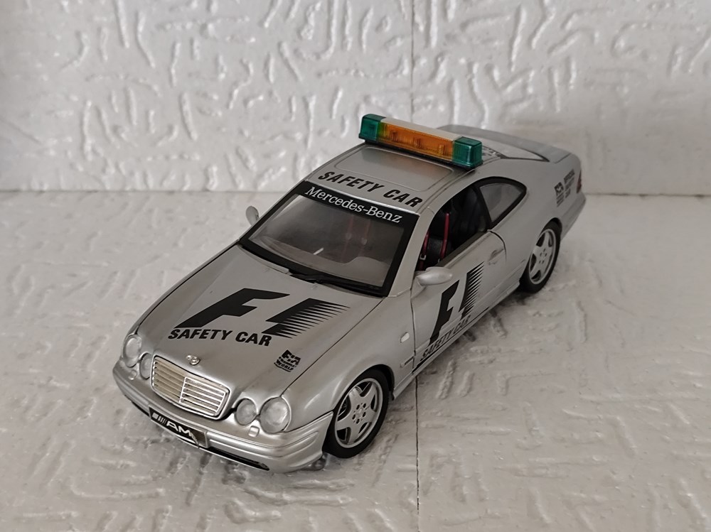 modeles reduits mercedes clk 230 safety car 1997 1998