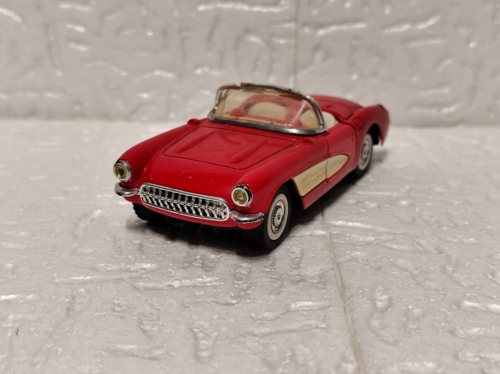 modeles reduits corvette 1 30