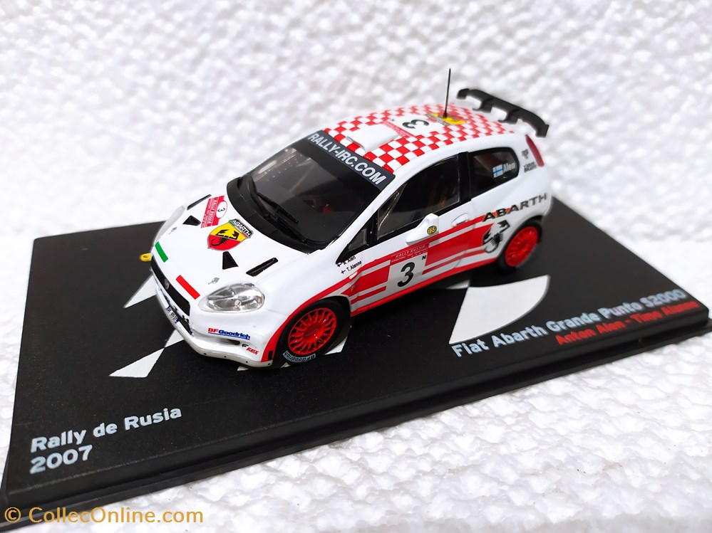 modele reduit voiture fiat abarth grande punto s2000 rally rusia 2007