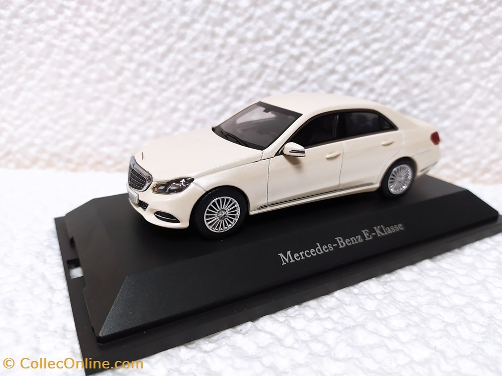 Mercedes Benz E Klasse modele reduit mercedes benz e klasse