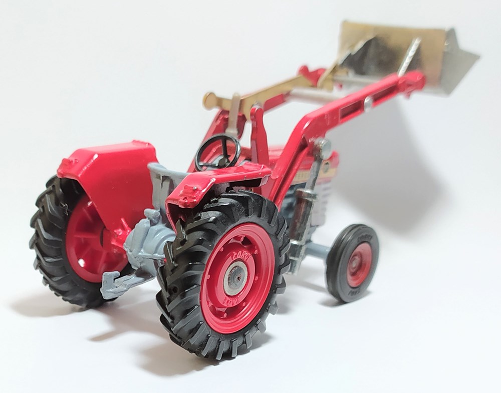 MASSEY FERGUSON 165 CON PALA modelos escala vehiculos agricolas massey ferguson 165 con pala