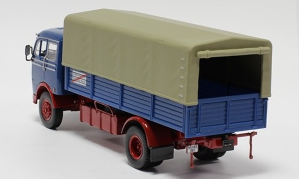 modelos a escala camiones mercedes benz lp334