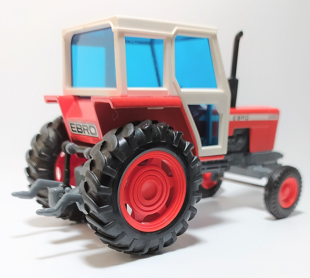 EBRO 6100 modelos a escala vehiculos agricolas ebro 6100