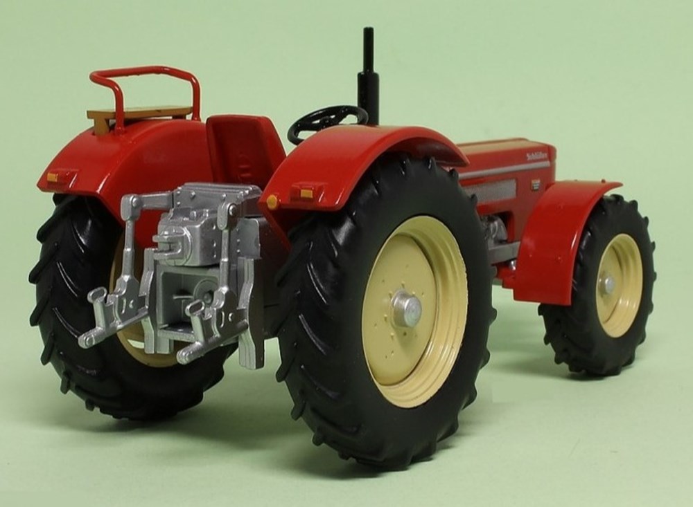 SCHLÜTER 1250 V SUPER modelos a escala vehiculos agricolas schluter 1250 v super