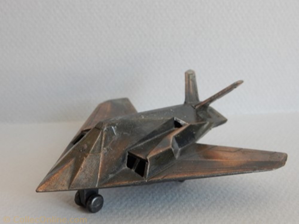 Avion stealth F 117 figurine autre avion stealth f 117