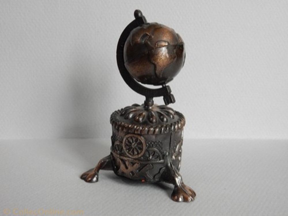 Globe planetaire figurine autre globe planetaire